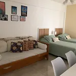 1 ambiente bien ubicado Almagro. Hospital Italiano